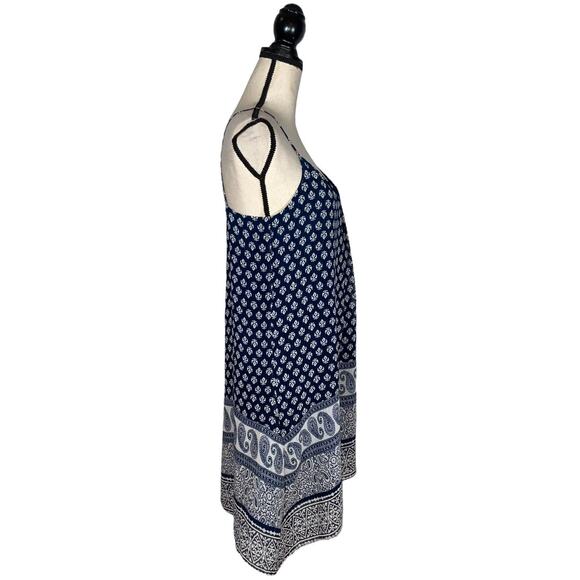 Two by Vince Camuto Blue Paisely Print Midi Slip Dress       Size: S - Picture 4 of 6